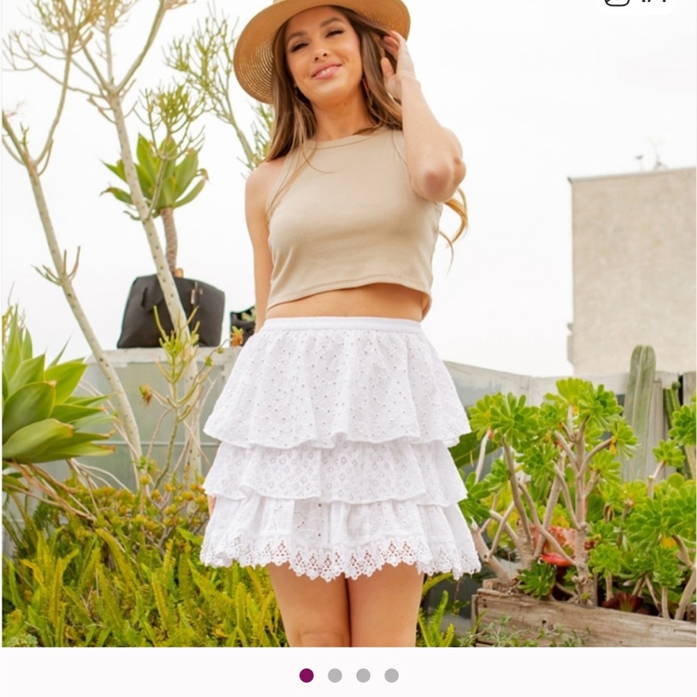 #145 Young Treads New White Layered Skirt